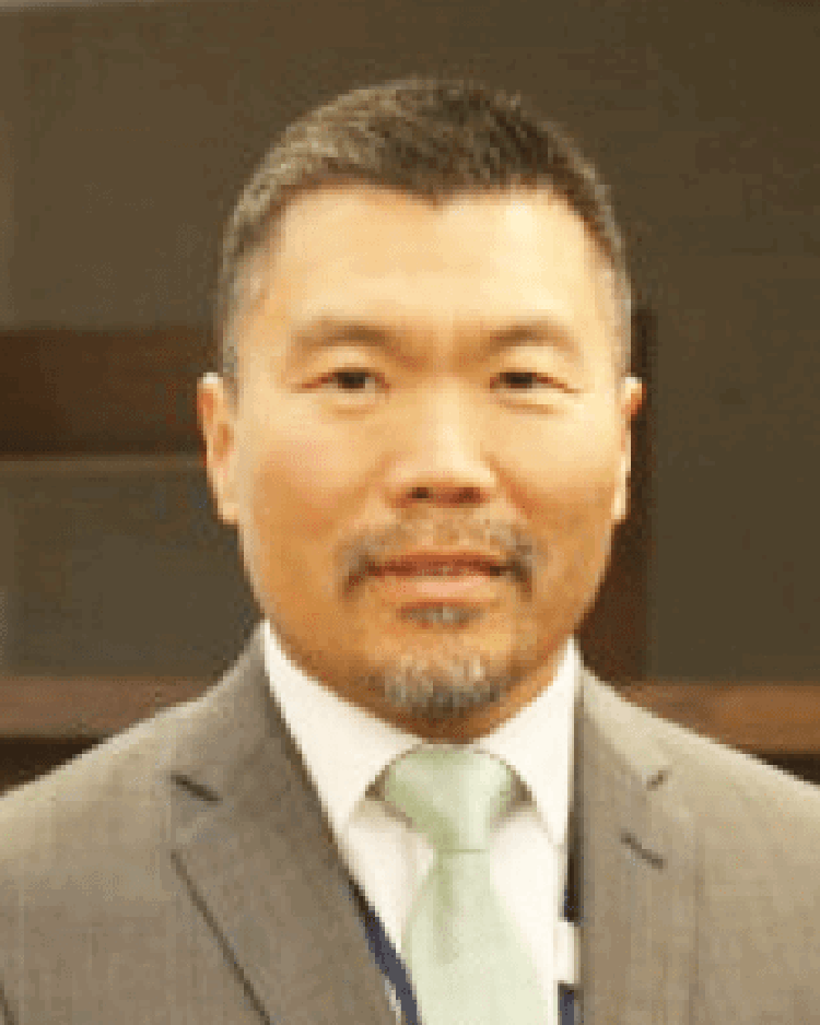 Dr. Ron Chi